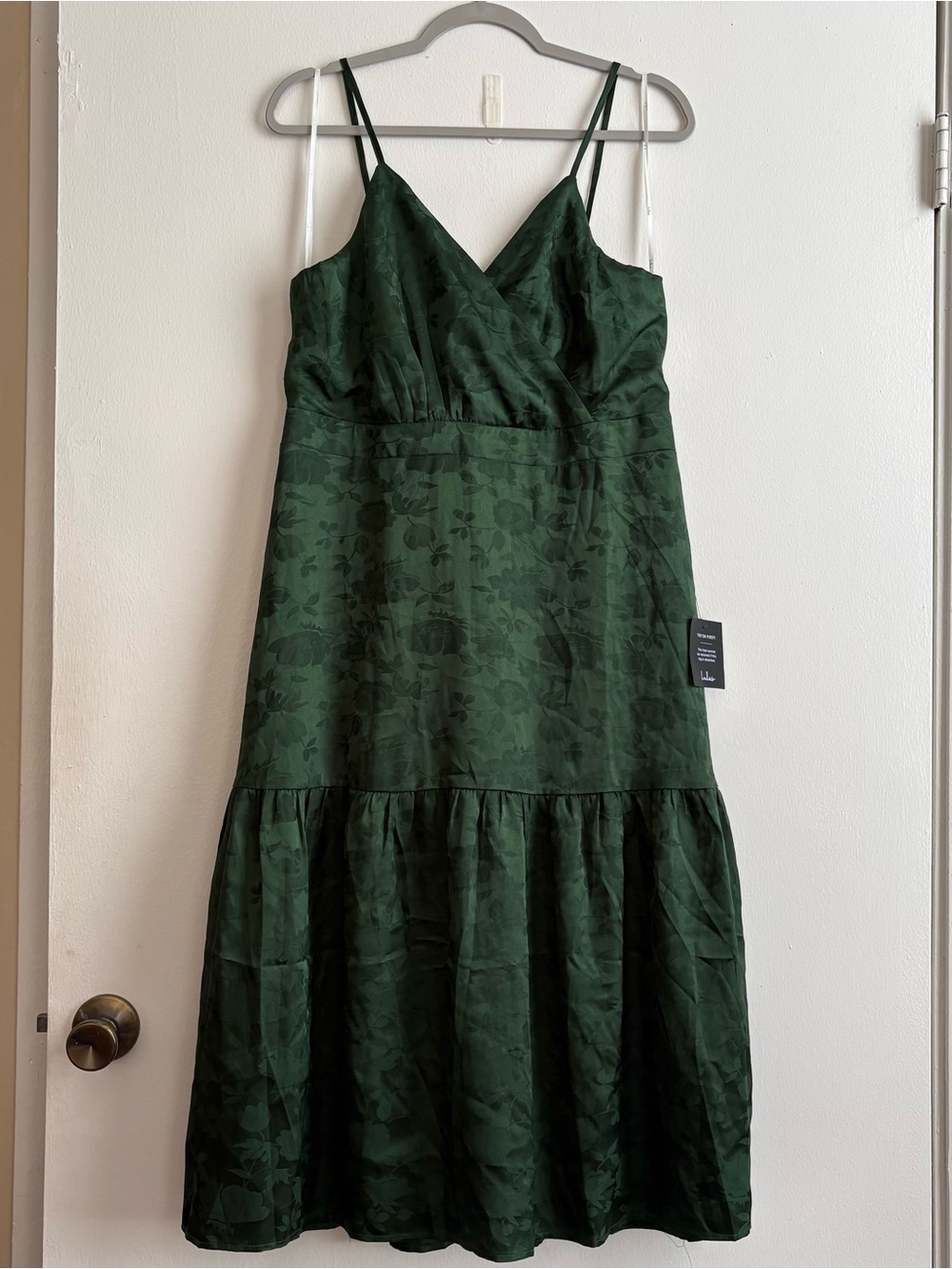 NWT Lulus Green Floral V-Neck Spaghetti Strap Midi Dress Womens XL
